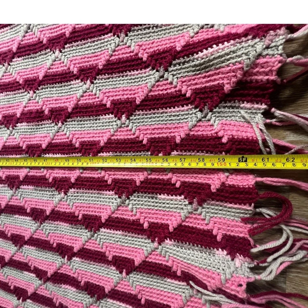 Vintage Crochet Throw Blanket Unisex OS Pink Grey Geometric Diamond Fringe